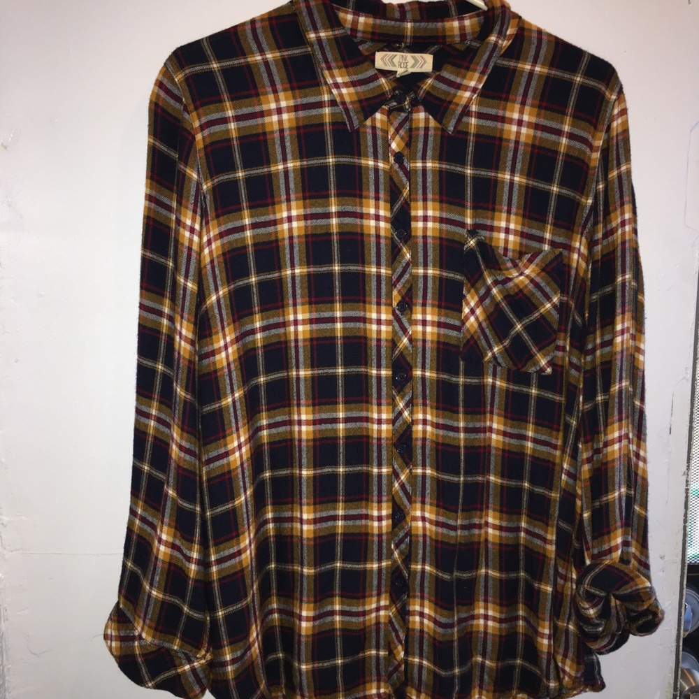 Flannel women’s soft high low shirt.
